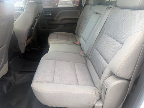 Used 2015 Chevrolet Silverado 3500 W/T AWD/4WD image 19