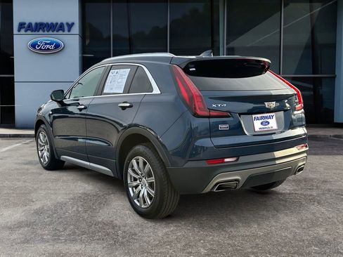 Used 2020 Cadillac XT4 Premium Luxury image 4