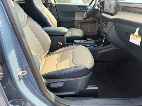 New 2026 Ford Maverick Lariat AWD/4WD image 6