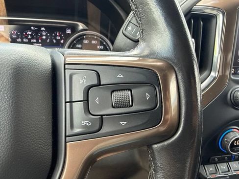 Used 2020 Chevrolet Silverado 1500 High Country w/ Technology Package AWD/4WD image 17
