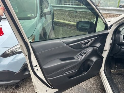 Certified 2022 Subaru Forester Premium image 6