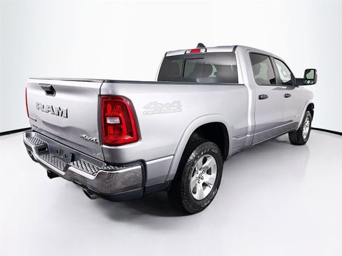 Used 2025 RAM 1500 Big Horn AWD/4WD image 7