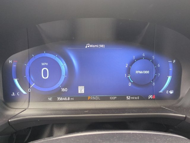 Used 2021 Ford Escape Titanium w/ Titanium Elite Package AWD/4WD image 14