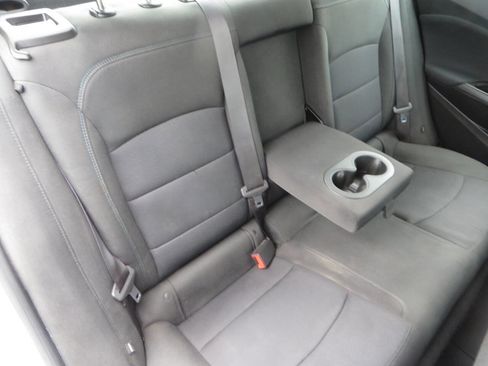 Used 2016 Chevrolet Cruze LT image 38