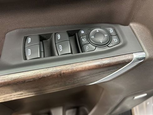 Used 2020 GMC Sierra 3500 Denali w/ Denali Ultimate Package image 13