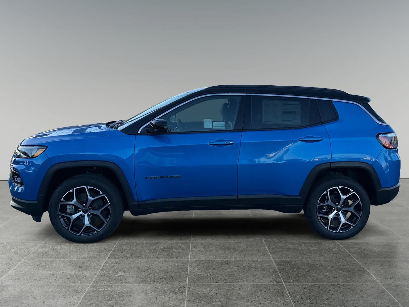 Used 2026 Jeep Compass Limited AWD/4WD image 2