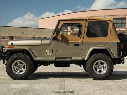 Used 1988 Jeep Wrangler Sahara AWD/4WD image 3