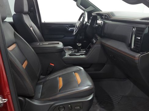 Used 2022 GMC Sierra 1500 AT4 w/ AT4 Preferred Package AWD/4WD image 19