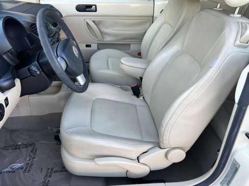 Used 2007 Volkswagen Beetle 2.5L image 10