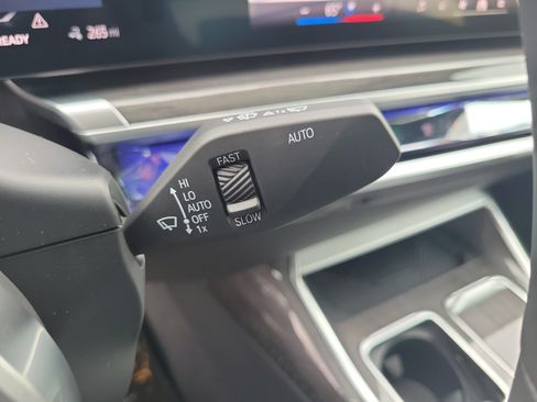 New 2026 BMW i7 xDrive60 AWD/4WD image 16