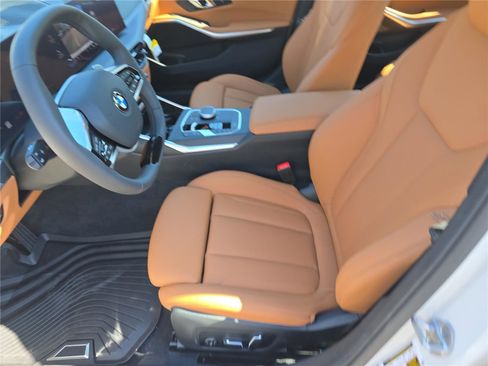 New 2026 BMW 330i xDrive Sedan w/ Premium Package AWD/4WD image 21