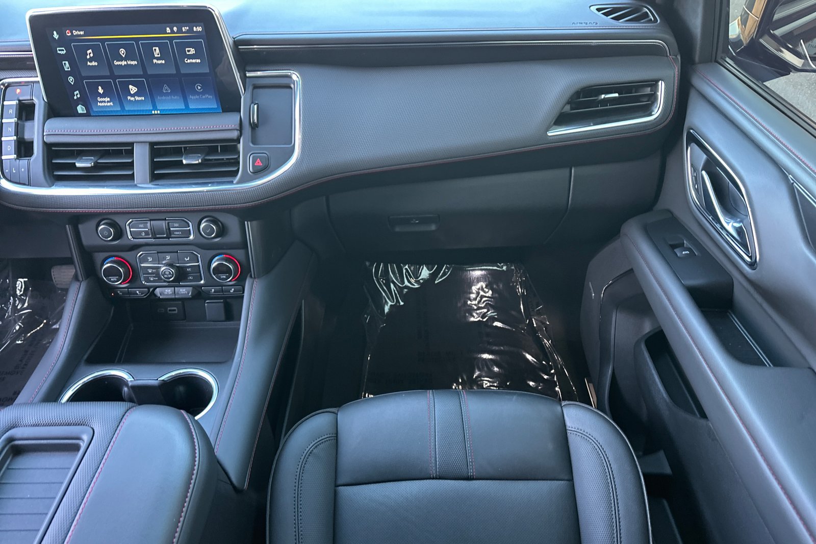 Used 2024 Chevrolet Tahoe RST w/ Luxury Package AWD/4WD image 31