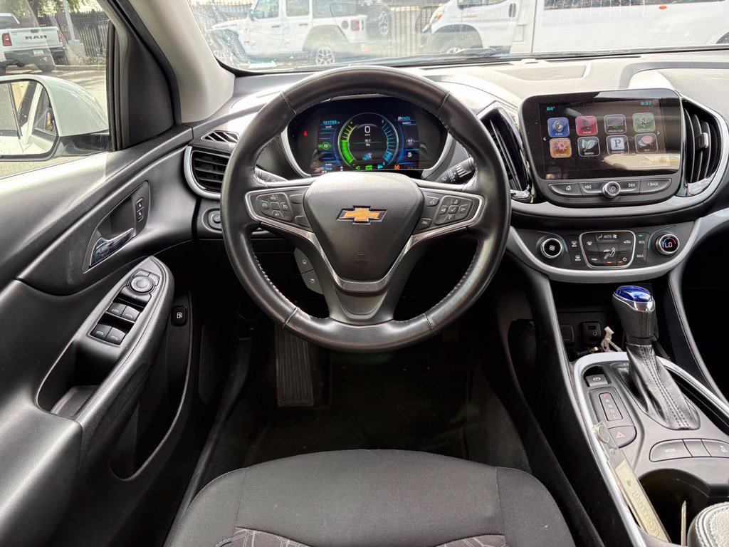 Used 2016 Chevrolet Volt LT FWD image 6