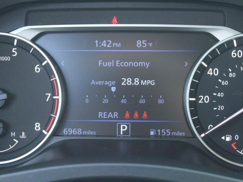 Used 2025 Nissan Altima 2.5 SV FWD image 19