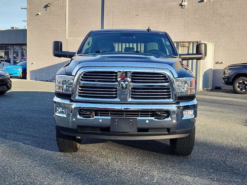 Used 2018 RAM 2500 Big Horn image 2