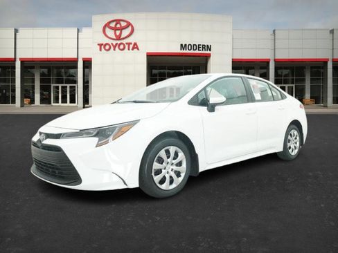 New 2026 Toyota Corolla LE image 6