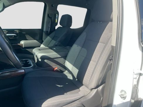 Used 2022 GMC Sierra 1500 Elevation w/ Preferred Package image 21