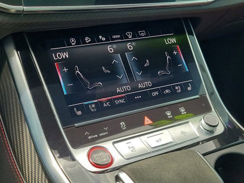 Used 2025 Audi RS Q8 performance image 26