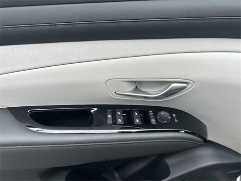 New 2026 Hyundai Tucson Limited image 8