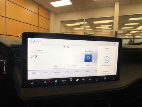 New 2025 Ford Maverick XLT w/ XLT Luxury Package image 15