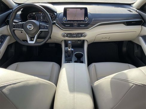 Used 2019 Nissan Altima 2.5 SL image 12
