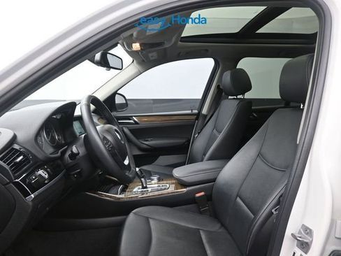 Used 2017 BMW X3 sDrive28i image 15