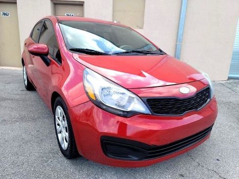 Used 2014 Kia Rio LX FWD image 2