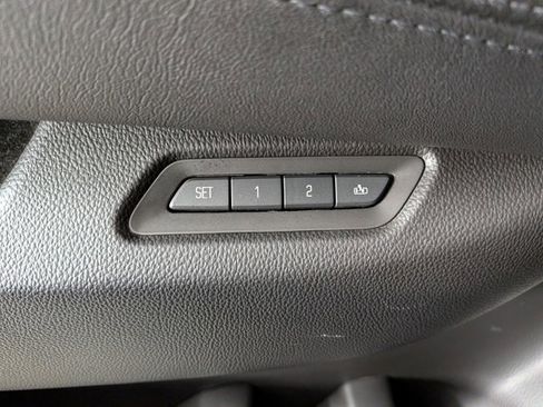 Used 2017 Cadillac Escalade Premium Luxury image 13