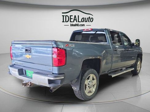Used 2015 Chevrolet Silverado 2500 LT w/ Z71 Package, Off-Road image 9