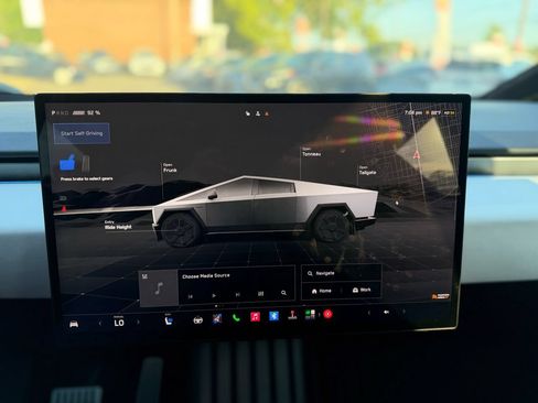 Used 2024 Tesla Cybertruck AWD Crew Cab image 53