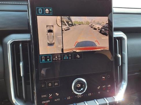 New 2026 GMC Acadia Elevation w/ Elevation Premium Package image 17