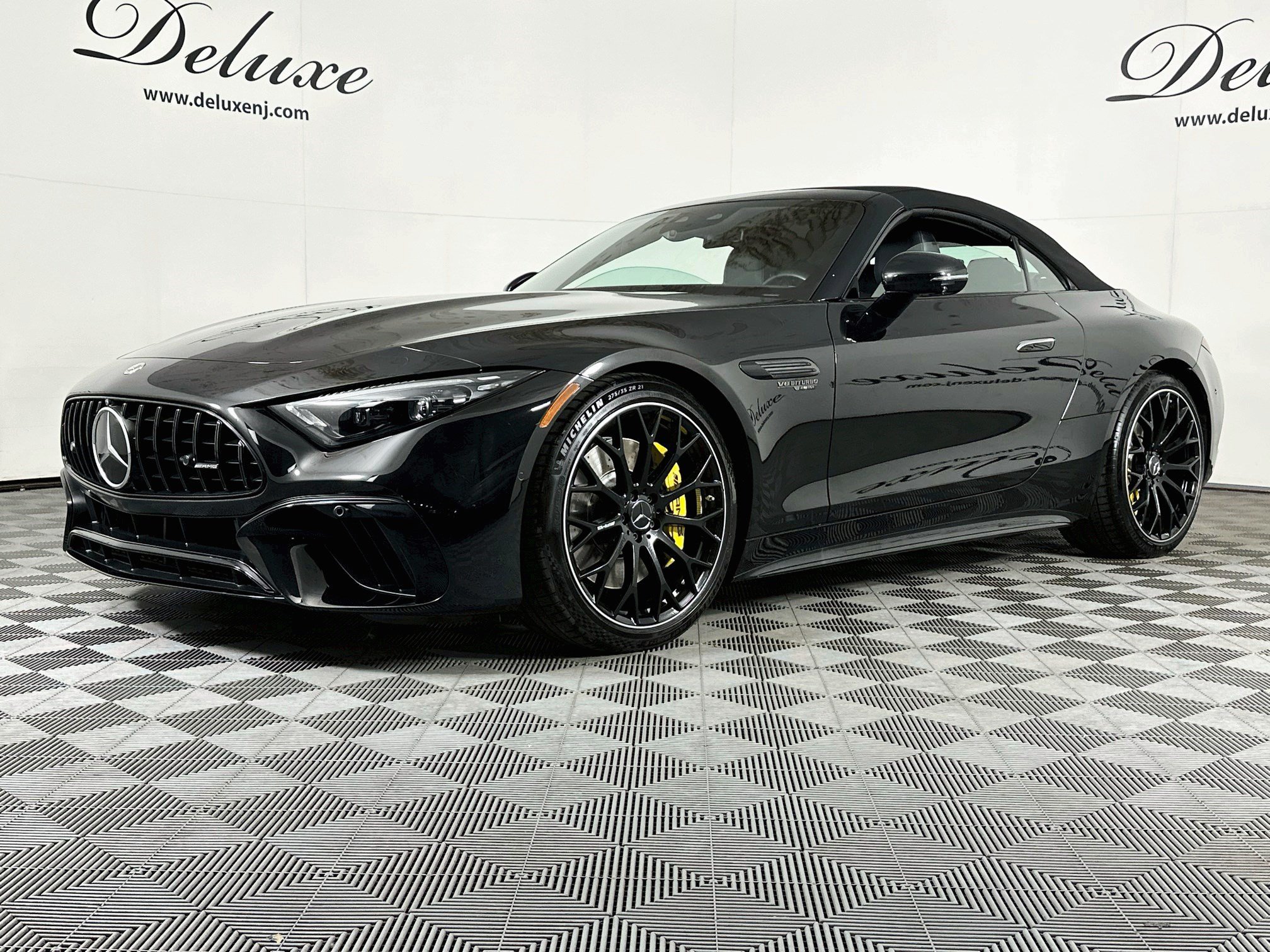 Used 2022 Mercedes-Benz SL 55 AMG 4MATIC image 3