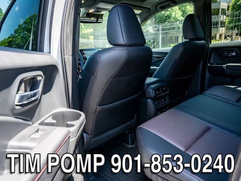 Used 2024 Honda Ridgeline Black Edition image 12