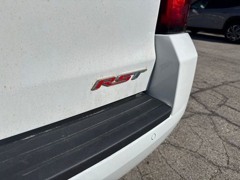 Used 2020 Chevrolet Suburban Premier AWD/4WD image 14