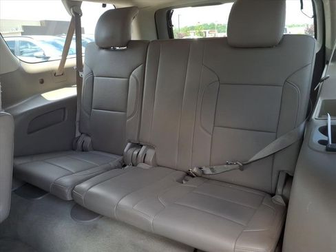 Used 2016 Chevrolet Suburban LTZ AWD/4WD image 6