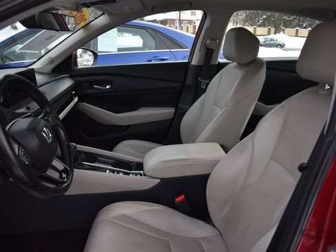 Used 2023 Honda Accord EX-L image 13