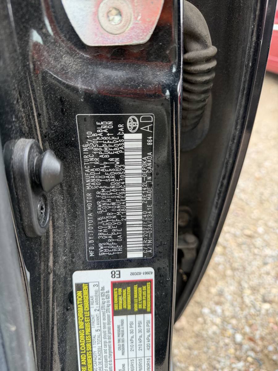Used 2010 Toyota Corolla LE FWD image 39