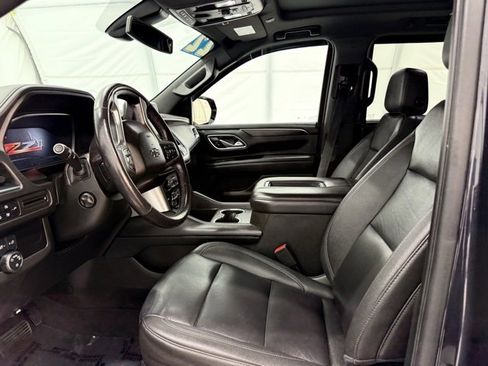 Used 2022 Chevrolet Tahoe Z71 w/ Luxury Package image 14