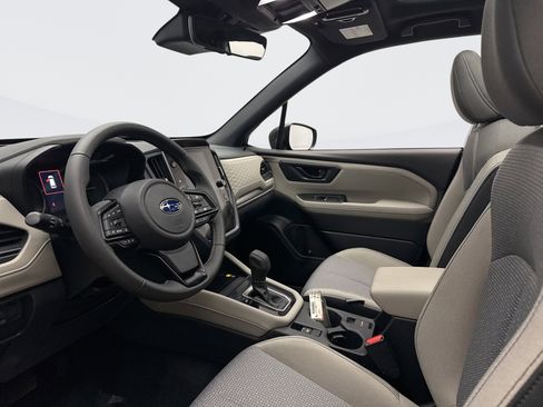 Used 2025 Subaru Forester Premium image 10