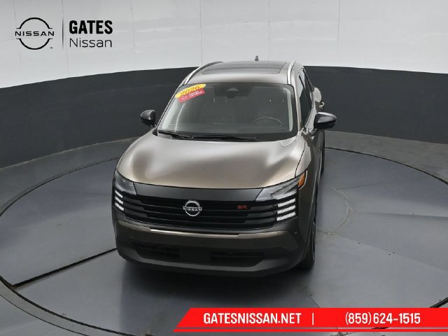 Certified 2026 Nissan Kicks SR w/ SR Premium Package AWD/4WD image 47