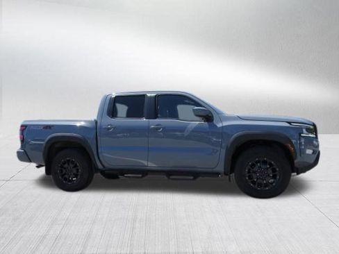 Used 2022 Nissan Frontier PRO-4X w/ Pro-4X Premium Package AWD/4WD image 2