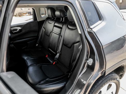 Used 2018 Jeep Compass Latitude w/ Cold Weather Group image 35