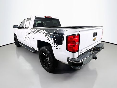 Used 2018 Chevrolet Silverado 1500 LT w/ All Star Edition image 8