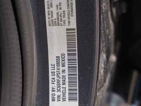 New 2026 RAM 1500 Laramie AWD/4WD image 48