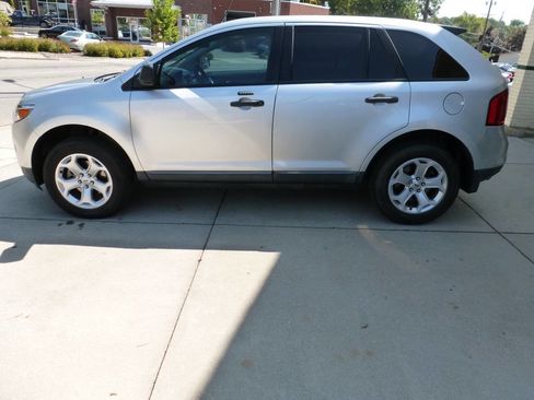 Used 2011 Ford Edge SE w/ 101A Rapid Spec Order Code image 6