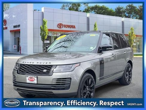 Used 2021 Land Rover Range Rover Westminster Edition image 4