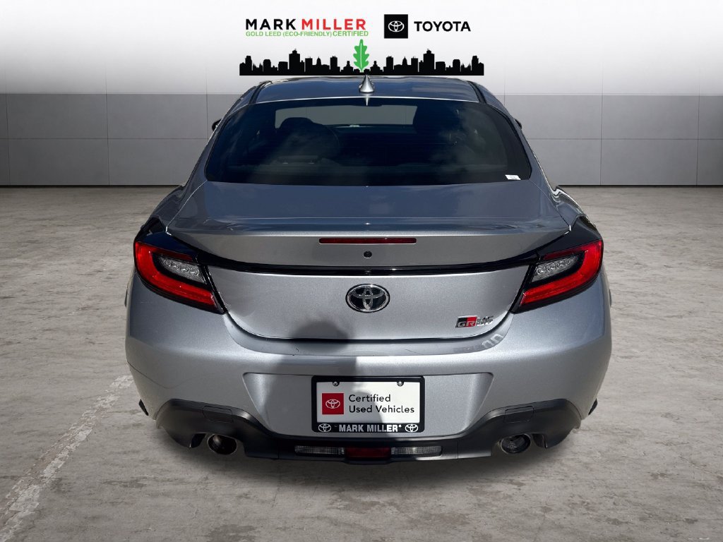 Certified 2022 Toyota GR86 w/ ALL Weather Mat Package (TMS) RWD image 4