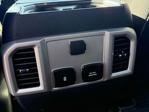 Used 2022 Ford F350 Lariat w/ Tremor Off-Road Package image 21