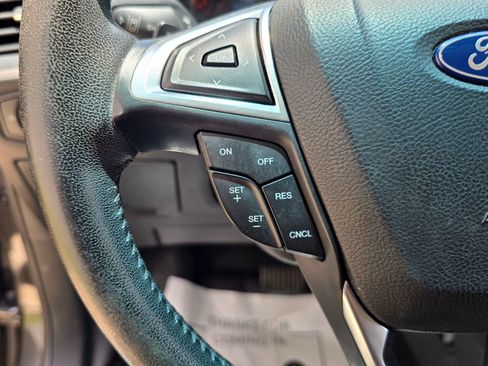 Used 2019 Ford Edge SEL w/ Equipment Group 201A AWD/4WD image 29