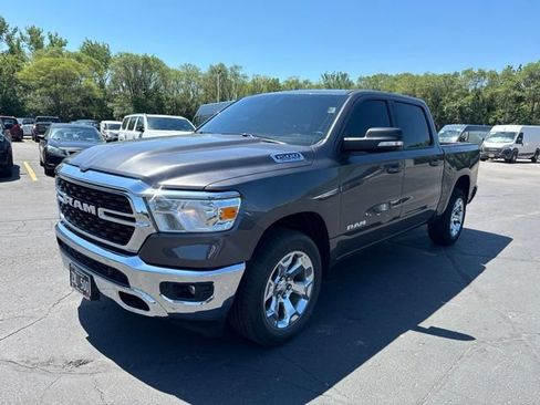 Used 2022 RAM 1500 Big Horn AWD/4WD image 3